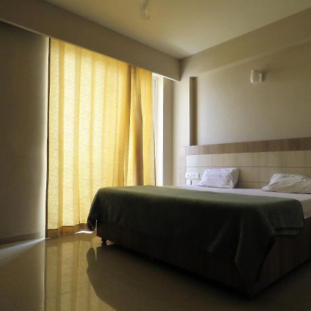 Vrindavan Inn Экстерьер фото